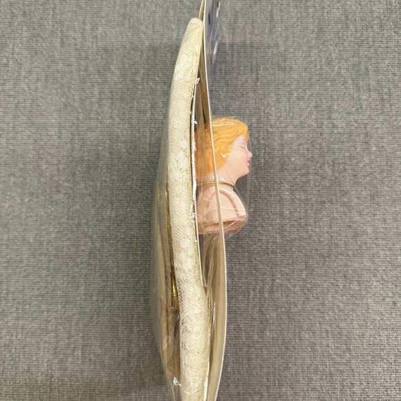 Vintage Victorian Angels Centerpiece /Tree Topper- DIY Kit-open eyes‎ Angels - Picture 3 of 4